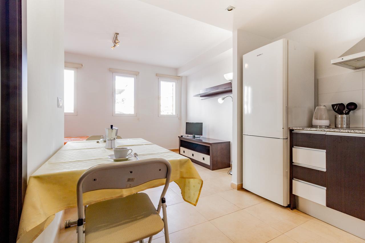 Realrent Portxabia Apartment Bagian luar foto